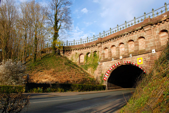 Schiefe Brücke (Foto: WK für Stadt Olfen)